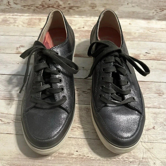 Fitflop Metallic Graphite Sneakers - Picture 3 of 4